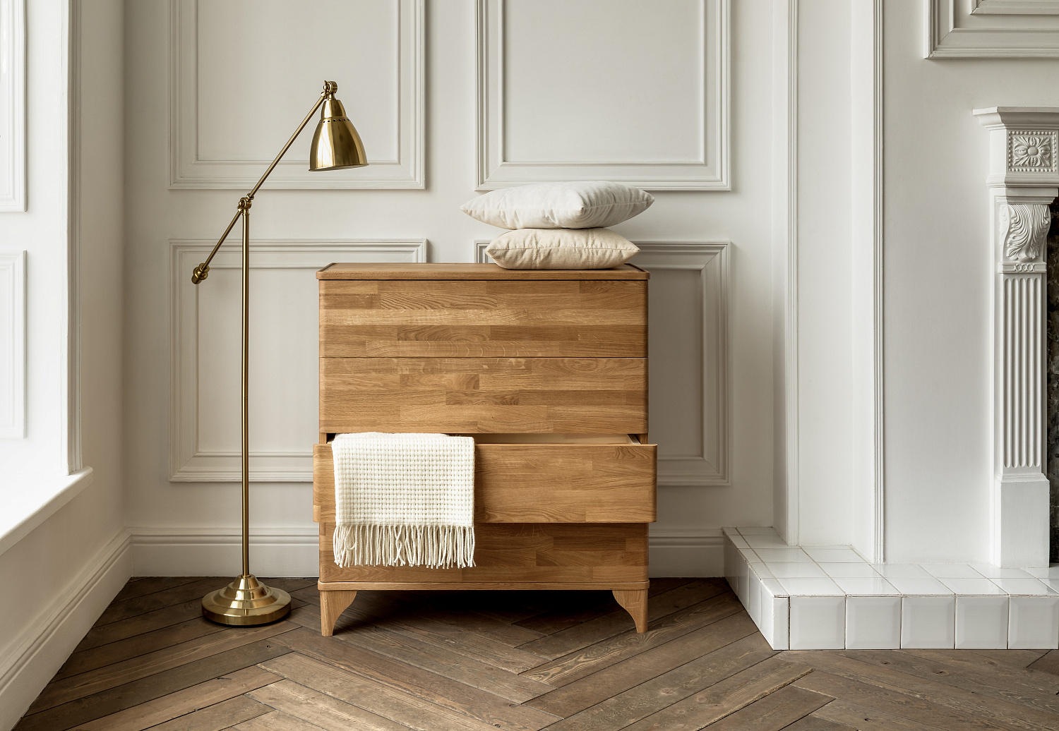 Мебель для спальни из массива от Компании Райтон