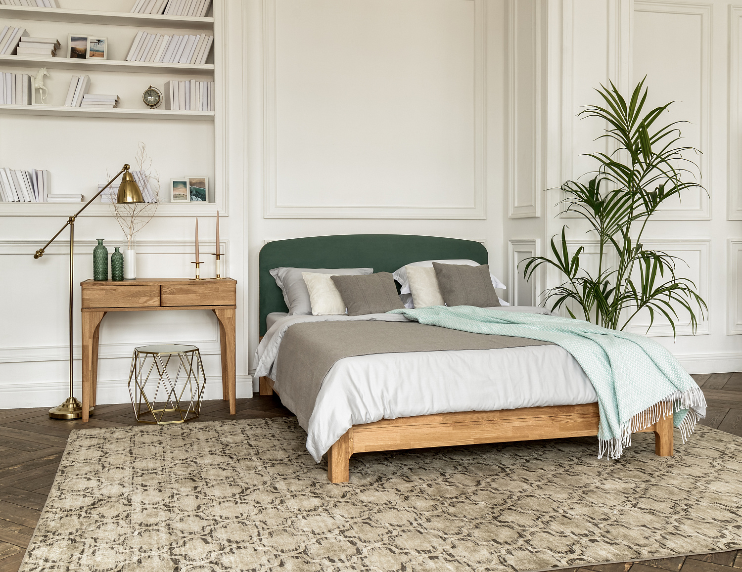 Мебель для спальни из массива от Компании Райтон